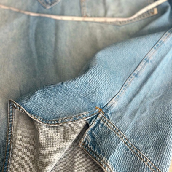 We The Free Leah Denim
Pullover Womens NWOT Free People Light Wash Denim Jacket - Picture 10 of 14